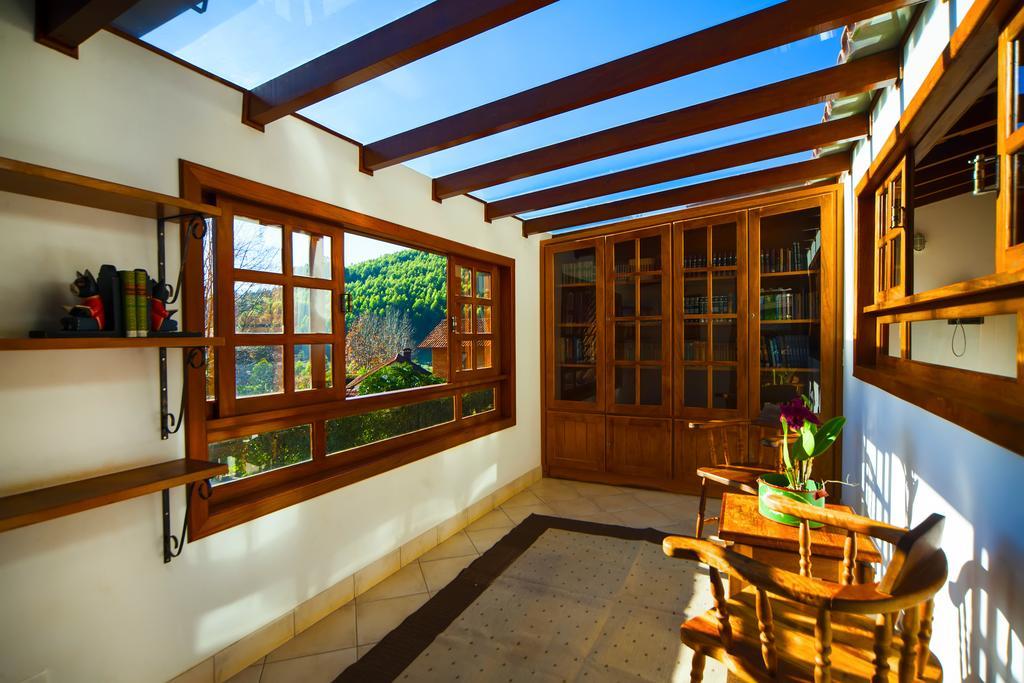 Pousada Dos Pinhos Hotell Pedra Azul  Exteriör bild